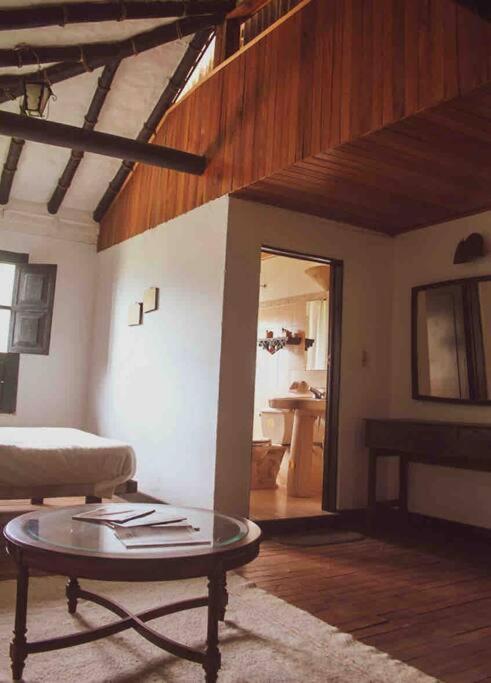 Casa Dante, Desde 1792! Hotel Tibasosa Exterior photo